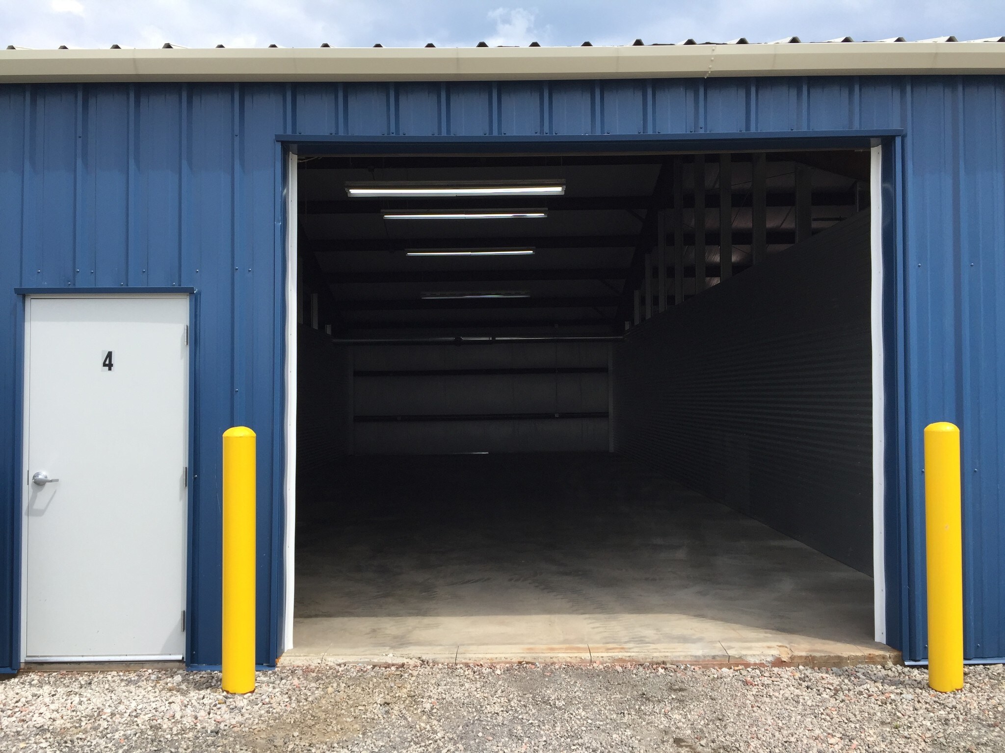 23649 Harrisburg Westville Rd, Alliance, OH for sale Building Photo- Image 1 of 1