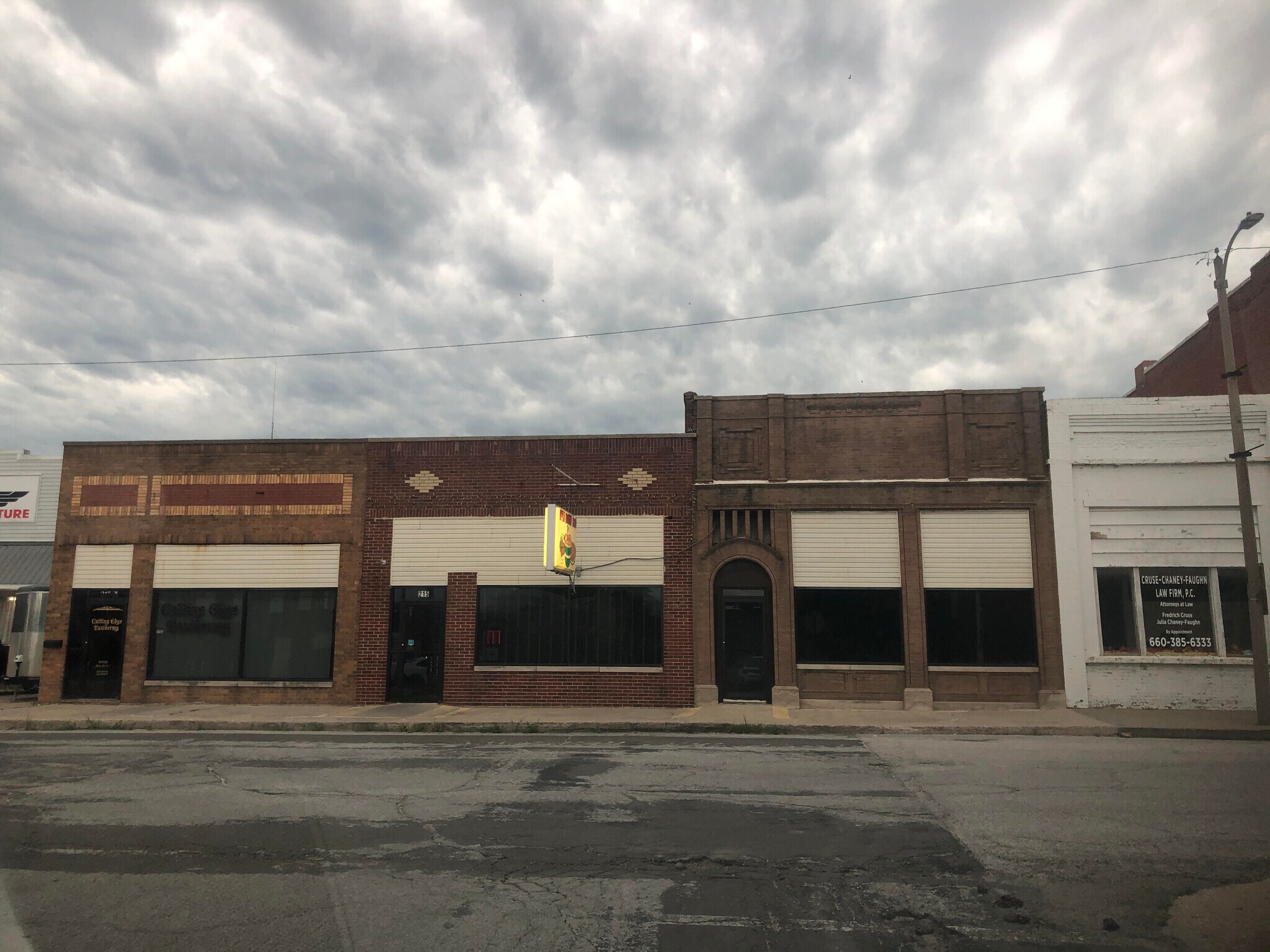 215 N Rollins St, Macon, MO for sale Building Photo- Image 1 of 1