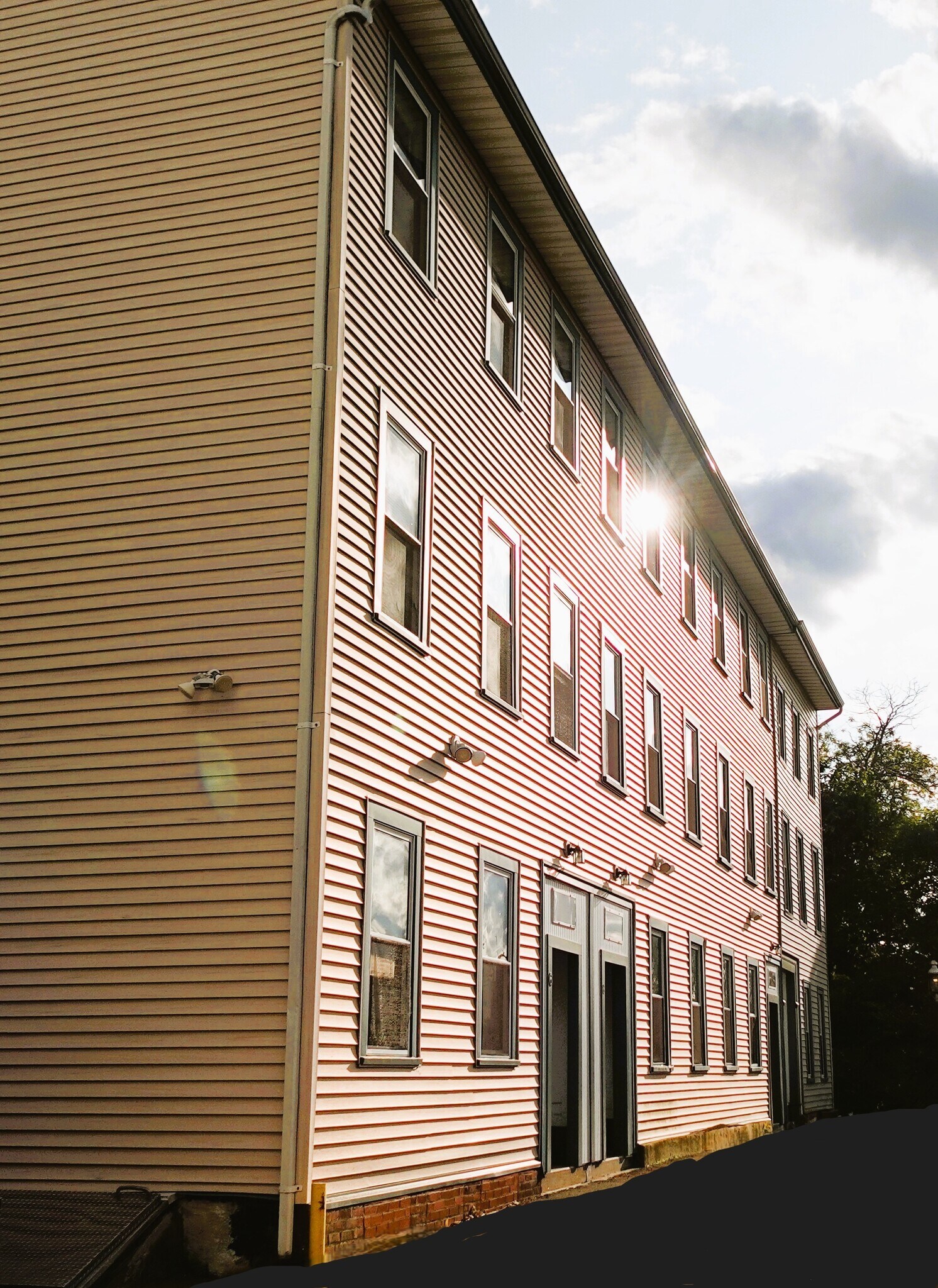 4-16 Humboldt Pl, Boston, MA for sale Primary Photo- Image 1 of 1