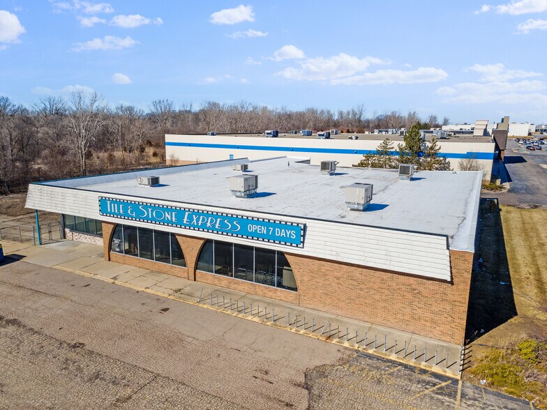 5054 Miller Rd, Flint, MI for sale - Building Photo - Image 1 of 23
