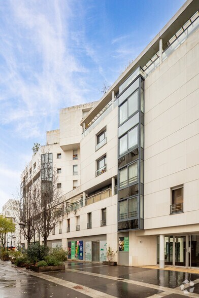 32 Rue Des Cévennes, Paris for sale - Building Photo - Image 3 of 18