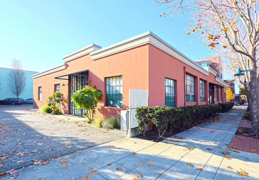 1375 Park Ave, Emeryville, CA for lease - Building Photo - Image 2 of 17