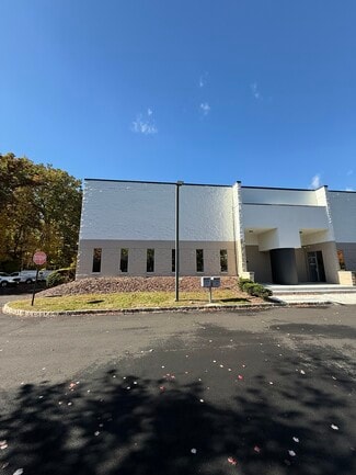 More details for 200 Campus Dr W, Marlboro, NJ - Industrial for Lease