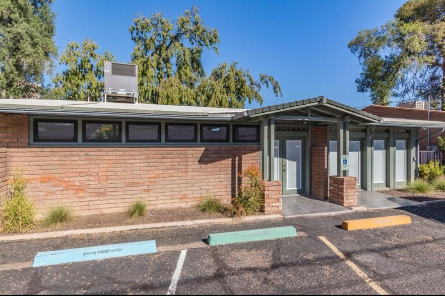 51 E Monterey Way, Phoenix, AZ for lease - Building Photo - Image 2 of 25