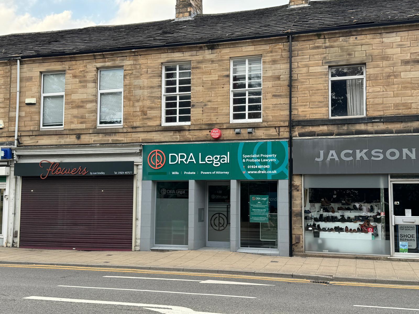 138 Huddersfield Rd, Mirfield for lease Building Photo- Image 1 of 1