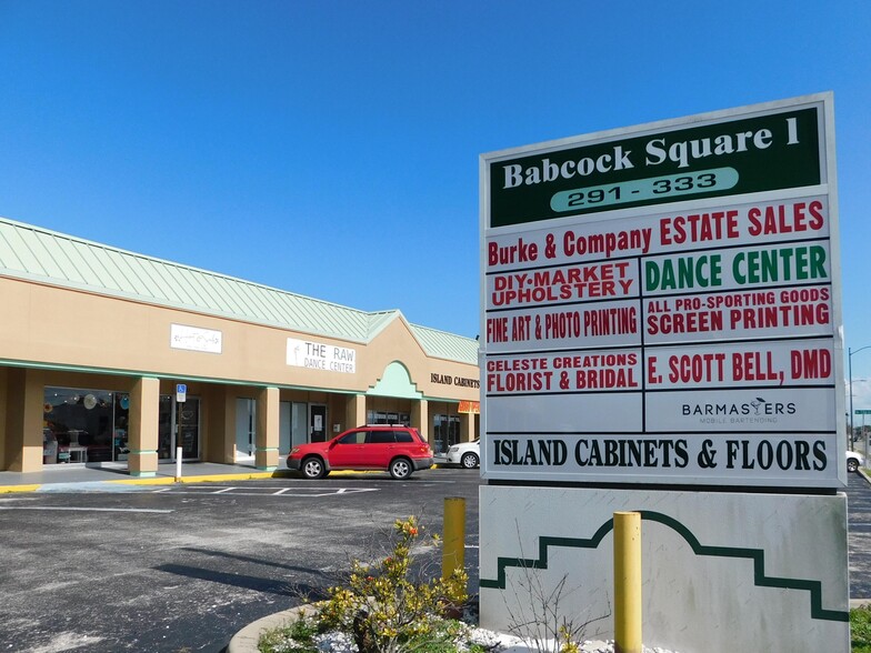 247-281 N Babcock St, Melbourne, FL for lease - Building Photo - Image 3 of 4