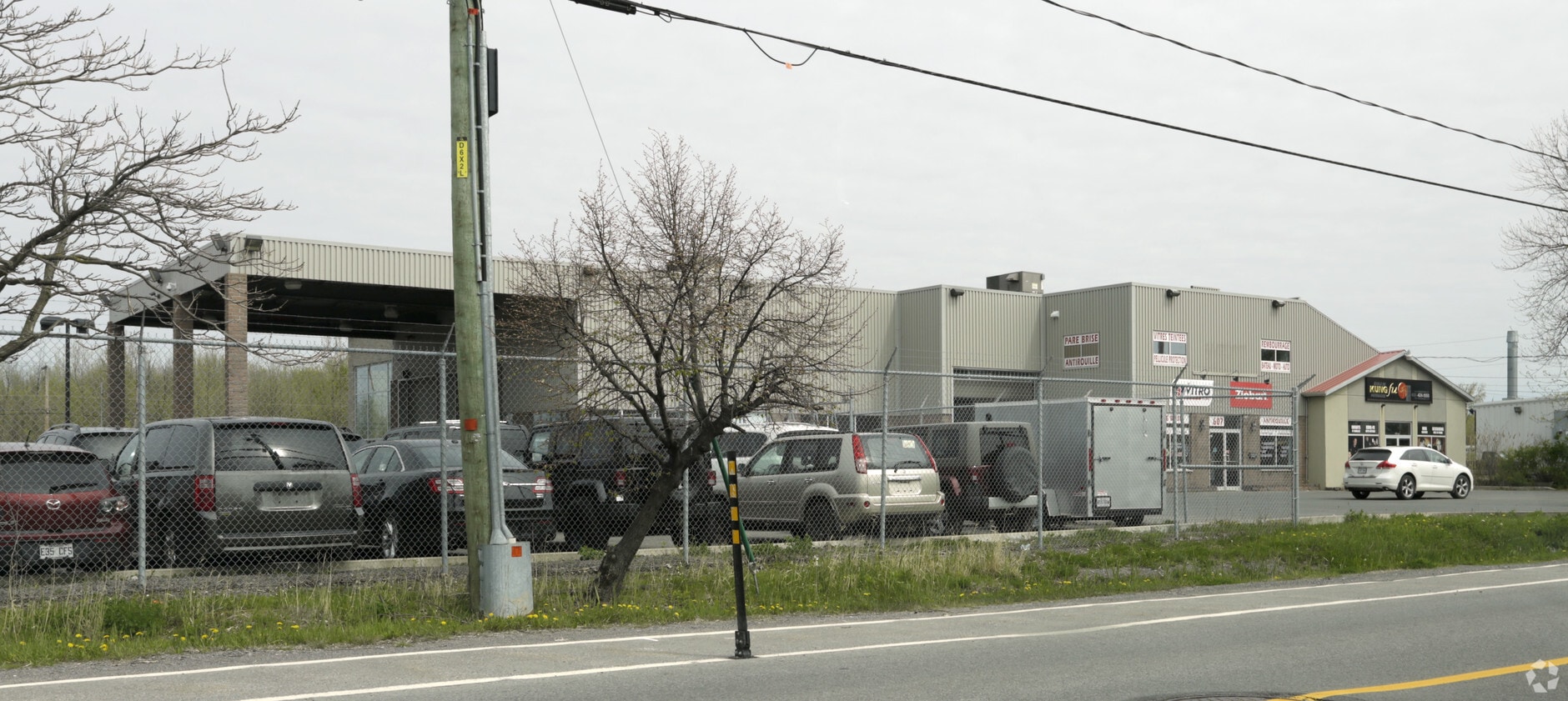 607 Rue Chicoine, Vaudreuildorion, QC J7V 9J3