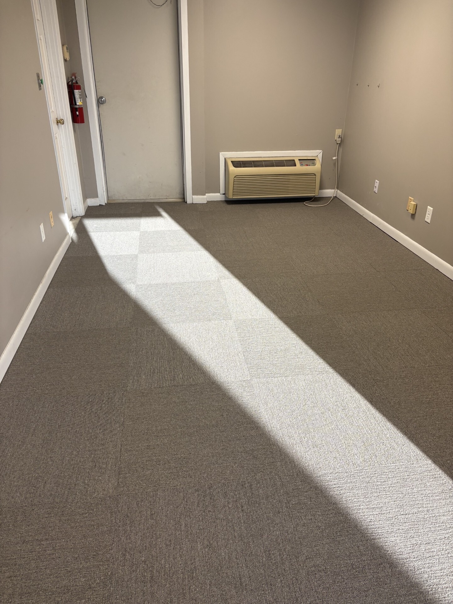 460 S Post Oak Rd, Sulphur, LA for lease Interior Photo- Image 1 of 1