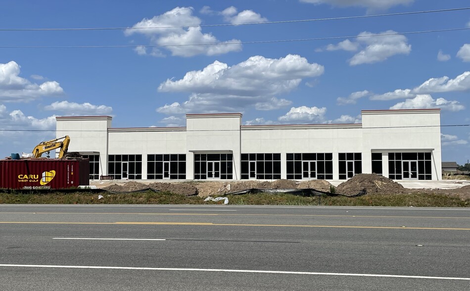 10006 FM 2920, Tomball, TX for lease - Building Photo - Image 3 of 5