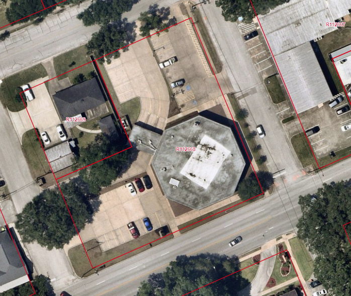 700 Jackson St, Richmond, TX for sale - Building Photo - Image 2 of 7