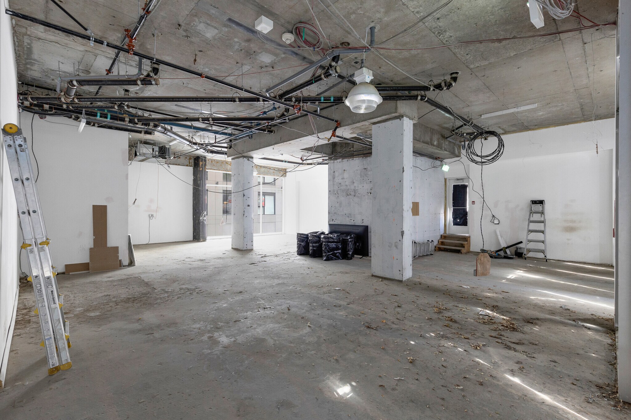 400 Boul René-Lévesque O, Montréal, QC for lease Interior Photo- Image 1 of 20