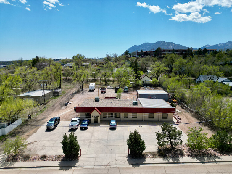 919 W Costilla St, Colorado Springs, CO for lease - Building Photo - Image 1 of 10