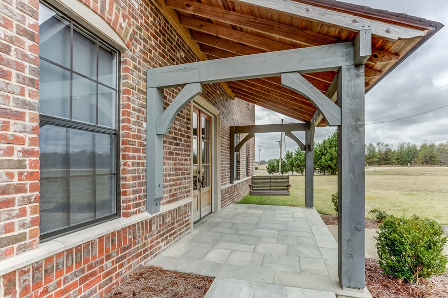 222 Quality Dr, Byhalia, MS for lease - Building Photo - Image 3 of 23