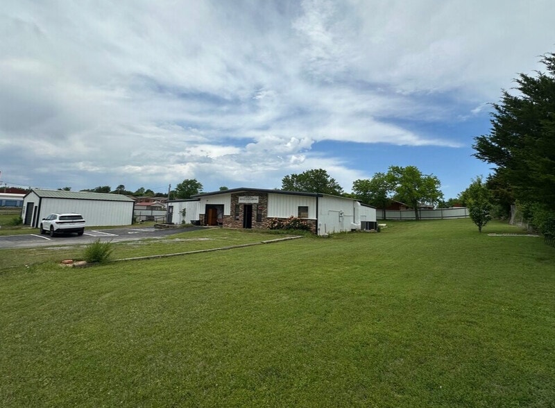 3145 44th st, Newcastle, OK for sale - Building Photo - Image 1 of 7