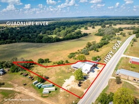 14395 E Hwy 90A, Gonzales TX - Commercial Kitchen