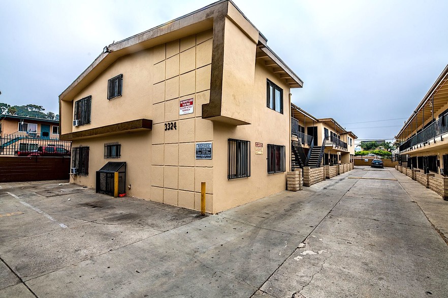 3324 Drew St, Los Angeles, CA for sale - Primary Photo - Image 1 of 1