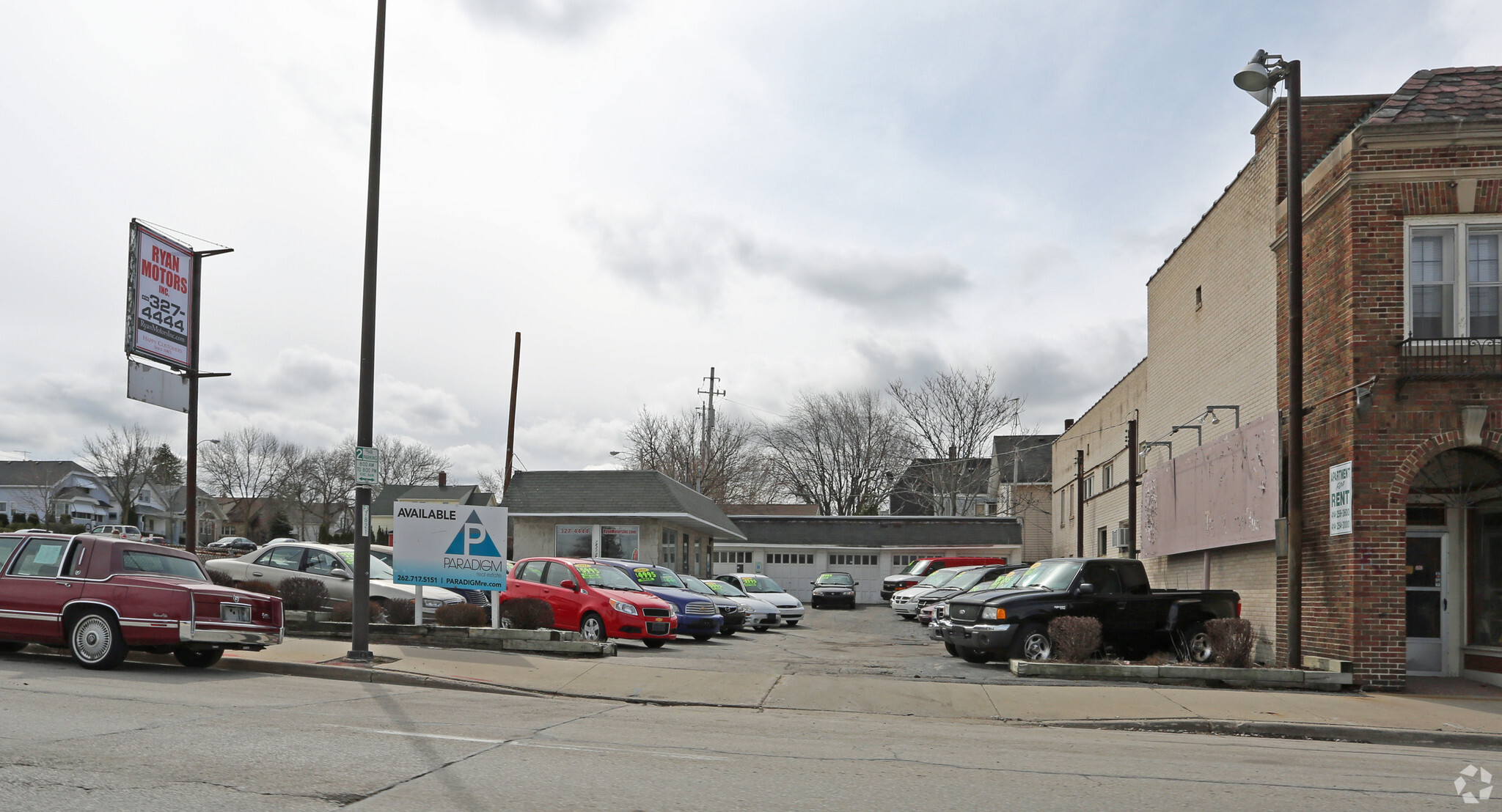 7821-7823 W Greenfield Ave, West Allis, WI for sale Primary Photo- Image 1 of 1