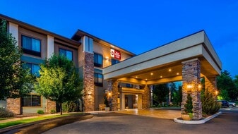 Best Western Plus Dayton Hotel & Suites - Golf Course