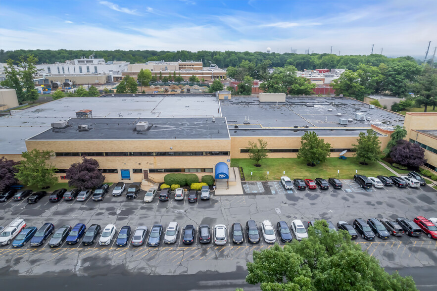 621 US Highway 1, North Brunswick, NJ for sale - Primary Photo - Image 1 of 1