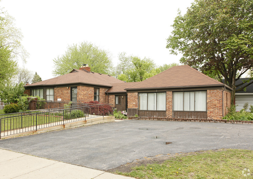 5189 Venoy Rd, Wayne, MI for lease - Primary Photo - Image 1 of 6