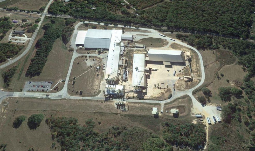 1241 Harrison Dr, Thomson, GA 30824