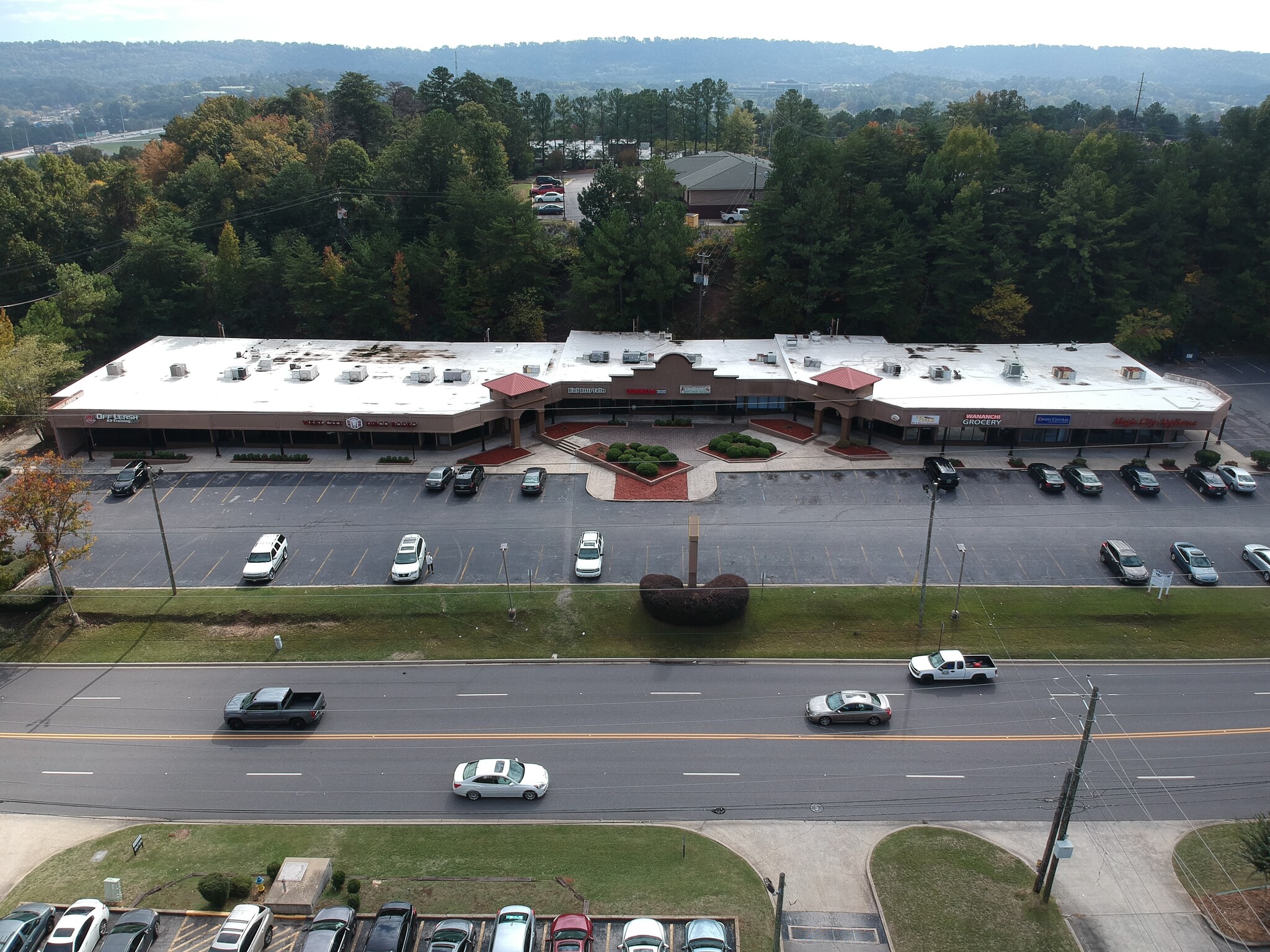 265-295 W Valley Ave, Birmingham, AL for lease Building Photo- Image 1 of 6