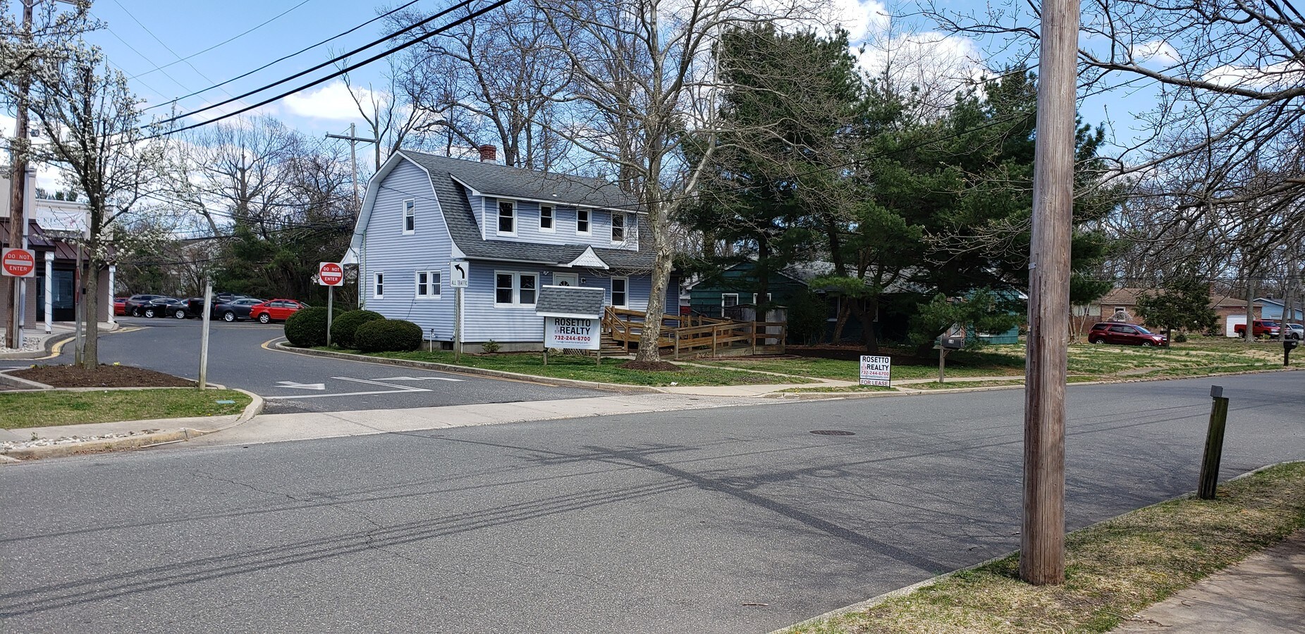 1861 Hooper Ave, Toms River, NJ 08753