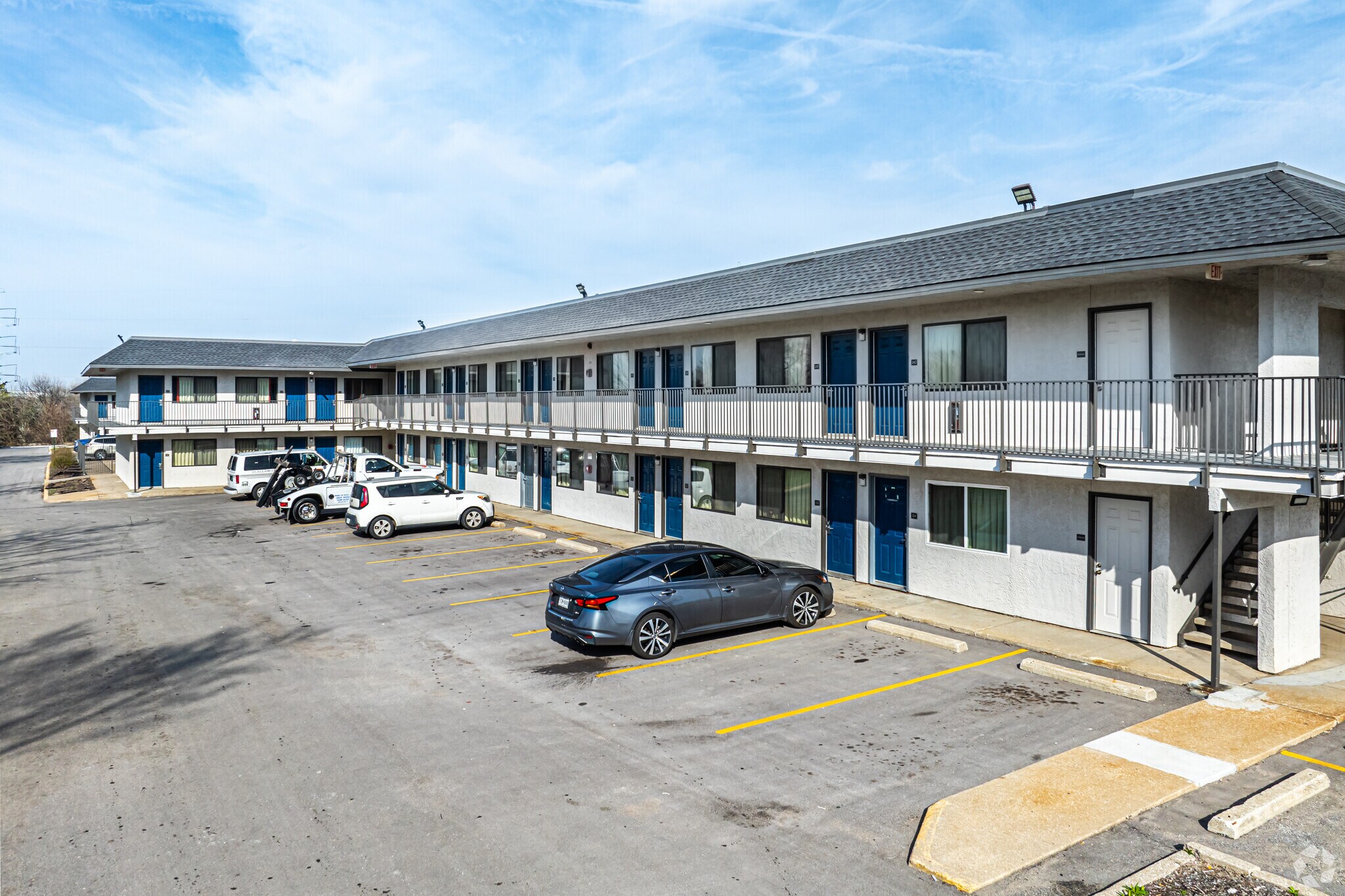 9725 Lenexa Dr, Lenexa, KS for sale Primary Photo- Image 1 of 1