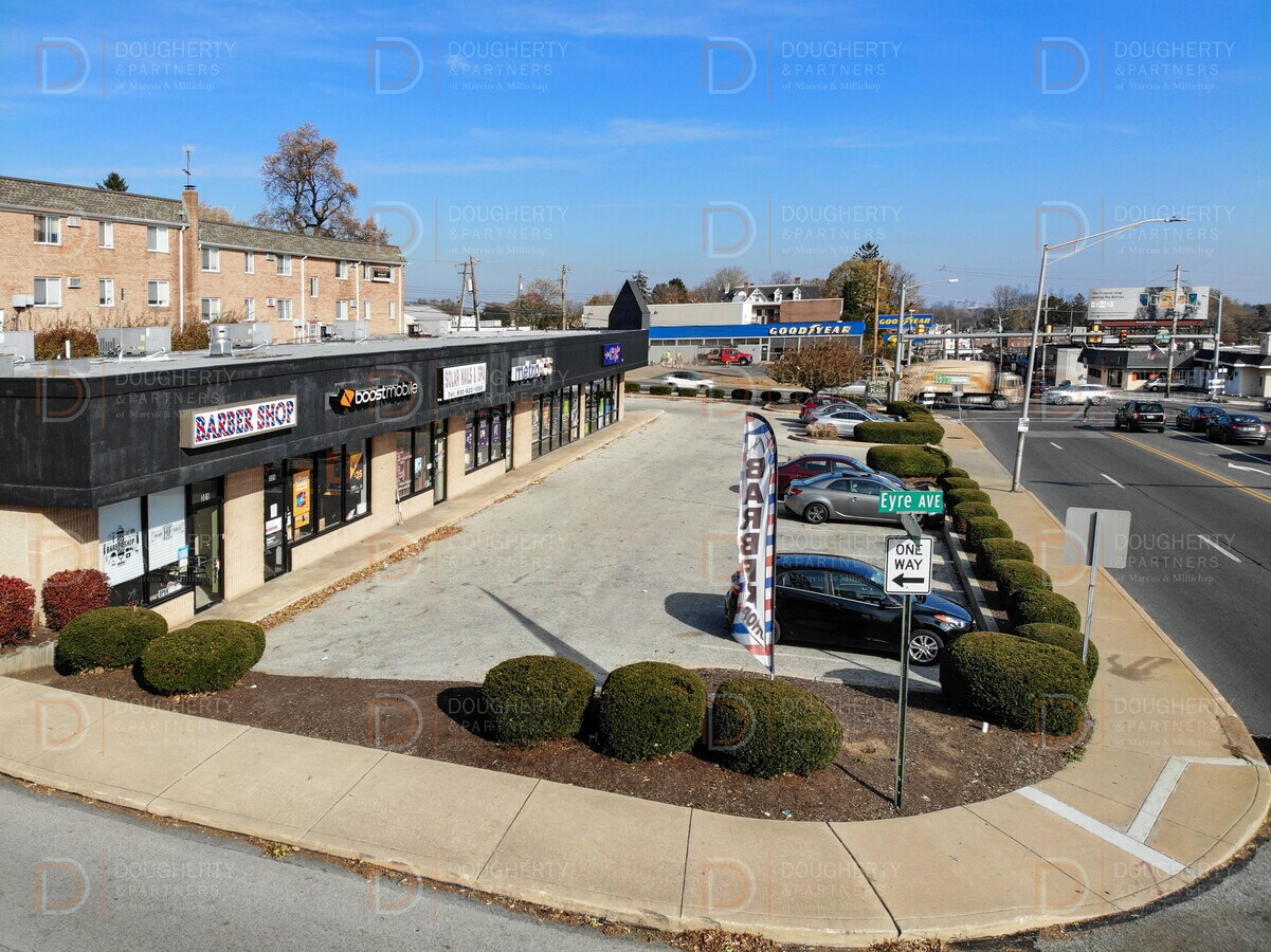 301 W Baltimore Ave, Clifton Heights, PA 19018