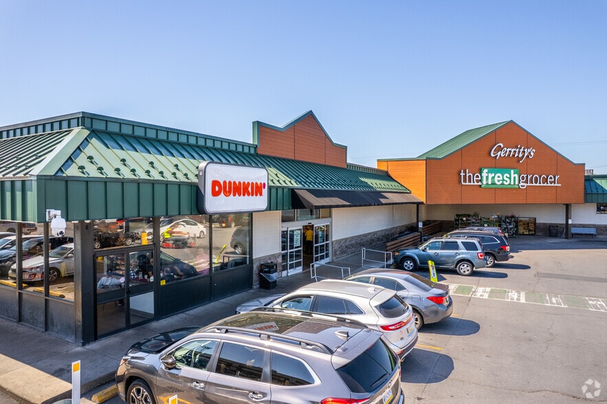 801 Wyoming Ave, Pittston, PA for lease - Building Photo - Image 2 of 7