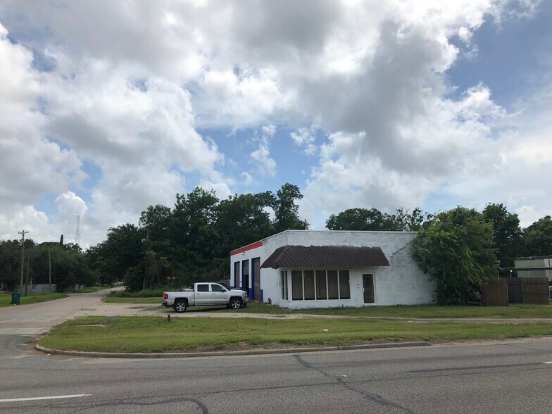 124 Highway 3, La Marque, TX for sale - Building Photo - Image 1 of 1