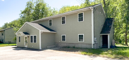 27 Quinebaug Ave, Putnam, CT for lease Building Photo- Image 1 of 25