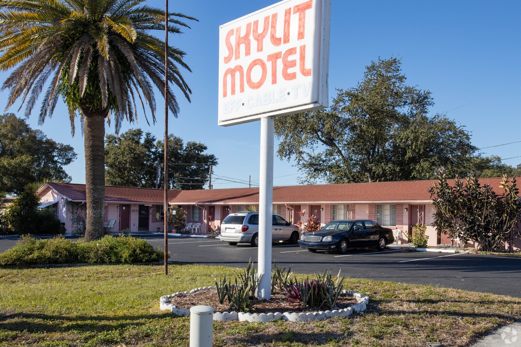 2431 Gulf To Bay Blvd, Clearwater, FL for sale Primary Photo- Image 1 of 1