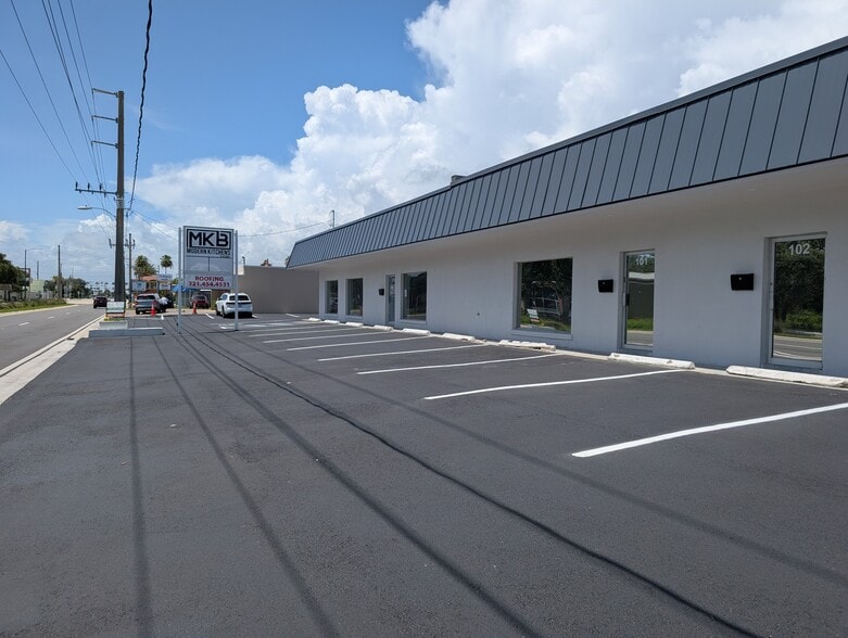 404 S Babcock St, Melbourne, FL for lease - Building Photo - Image 3 of 6