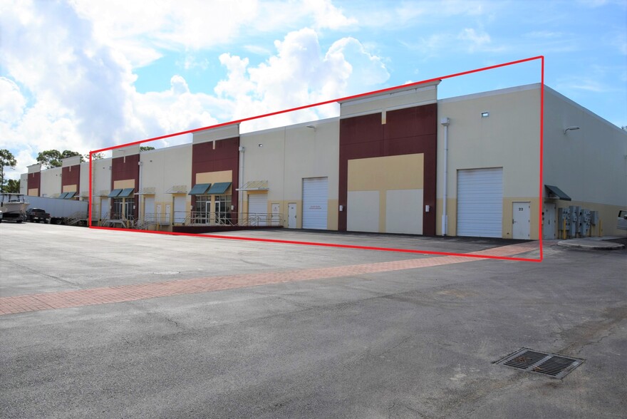 14924 Corporate Rd S, Jupiter, FL for lease - Building Photo - Image 1 of 25