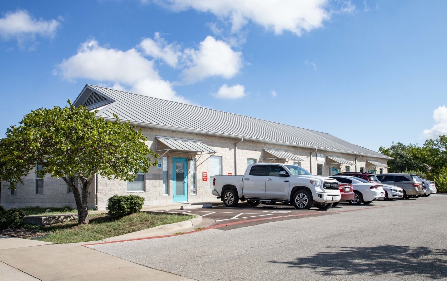 1906 S Bagdad Rd, Leander, TX 78641