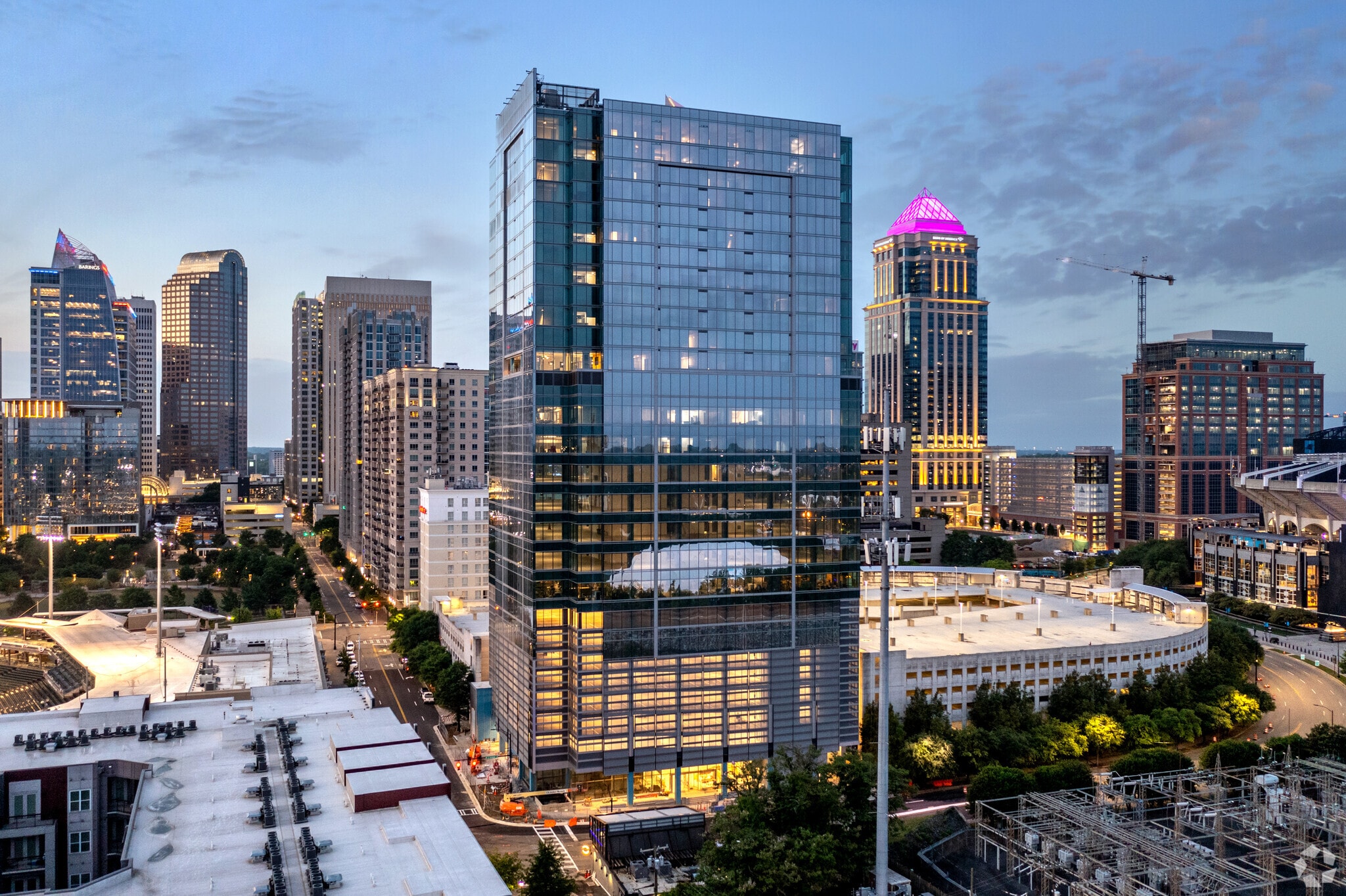 401 S Graham St, Charlotte, NC for lease Building Photo- Image 1 of 9