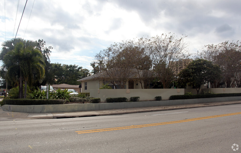 South Tampa Medical/Professional Office portfolio of 2 properties for sale on LoopNet.com - Building Photo - Image 1 of 16