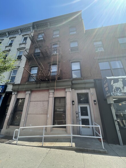 1086 Manhattan Ave, Brooklyn, NY 11222 | LoopNet