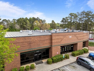 More details for 2411 E Millbrook Rd, Raleigh, NC - Retail for Sale