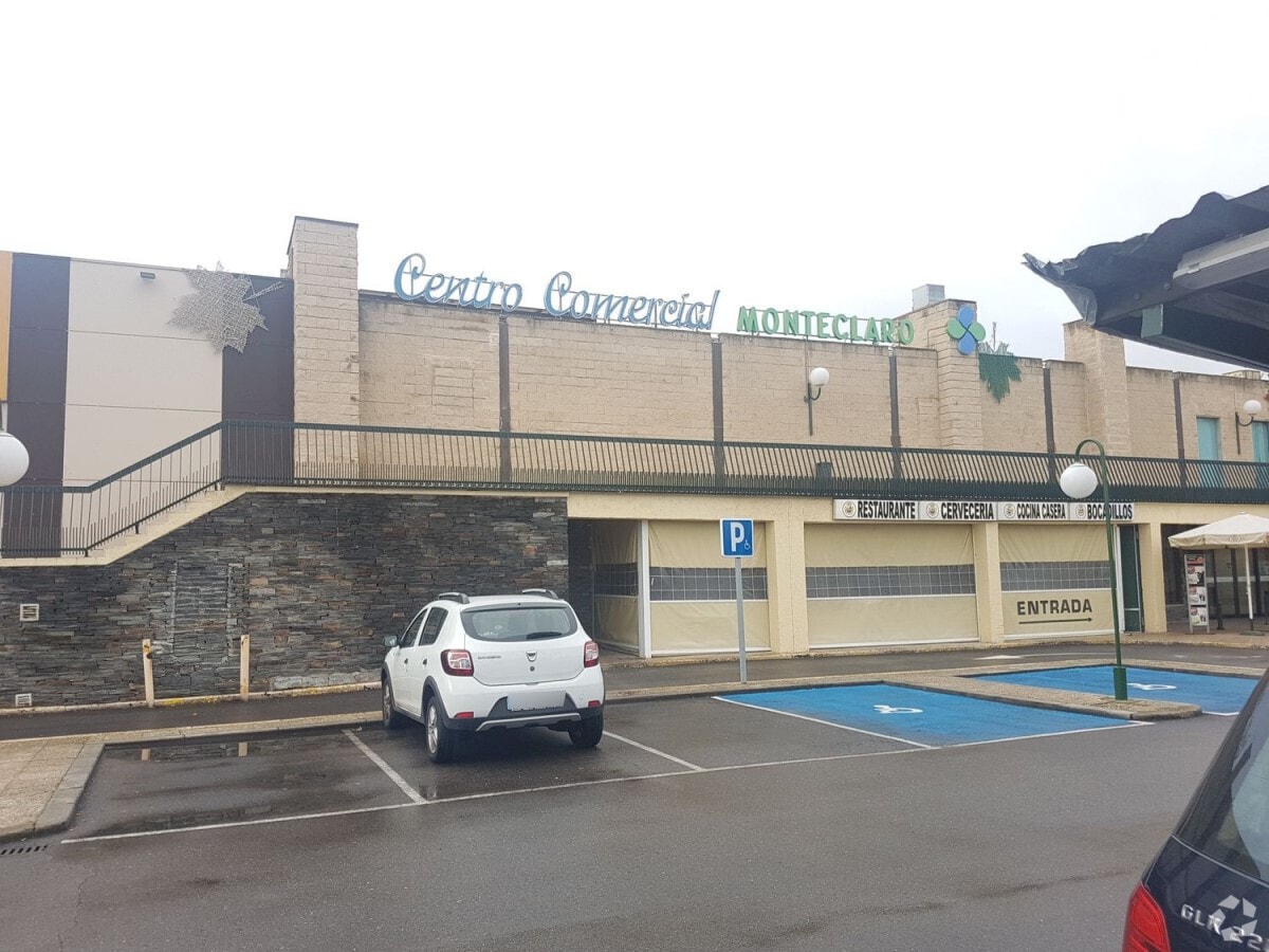 Carretera Majadahonda, KM 2600, Pozuelo de Alarcón, Madrid for sale Building Photo- Image 1 of 10