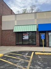 5400-5536 NE Antioch Rd, Kansas City, MO for lease Building Photo- Image 2 of 2