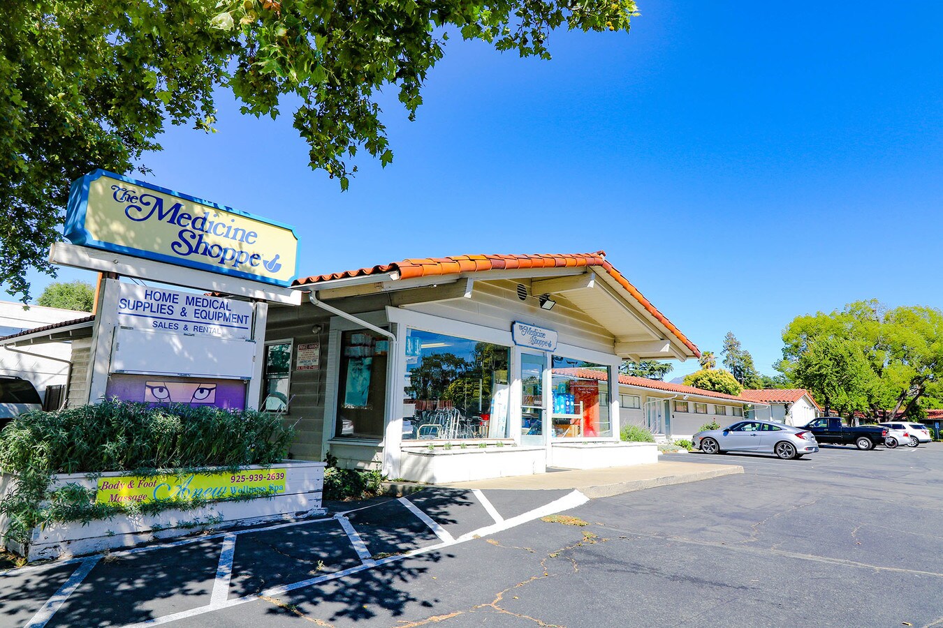 2100 Monument Blvd, Pleasant Hill, CA 94523