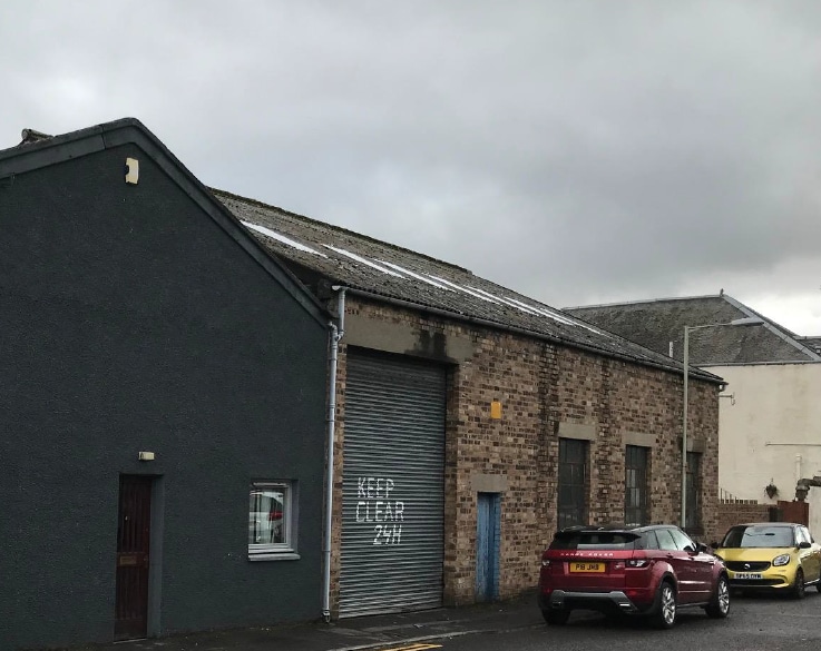 2 Earl's Dykes, Perth for sale Primary Photo- Image 1 of 1