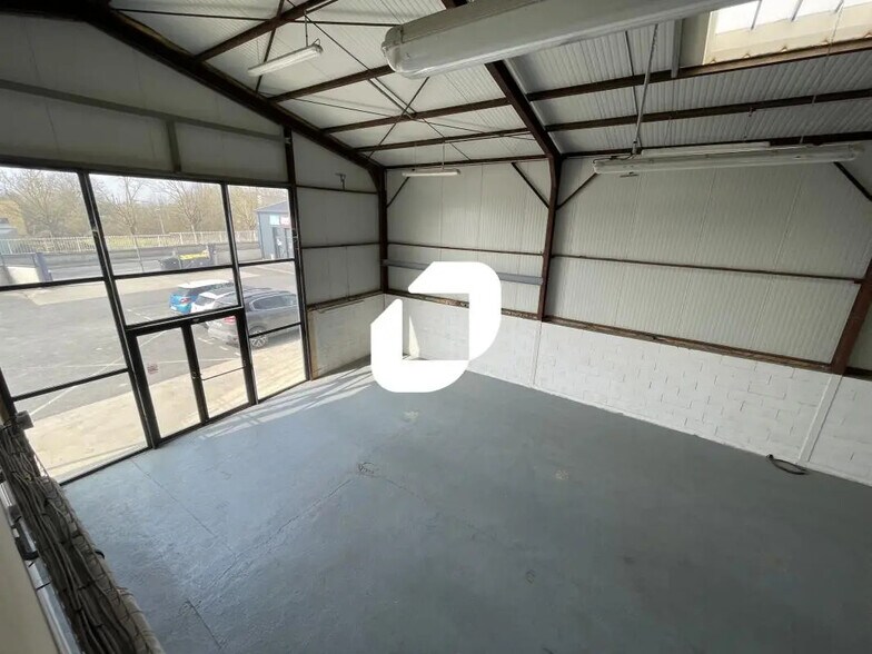 Flex in Reims for sale - Building Photo - Image 1 of 14