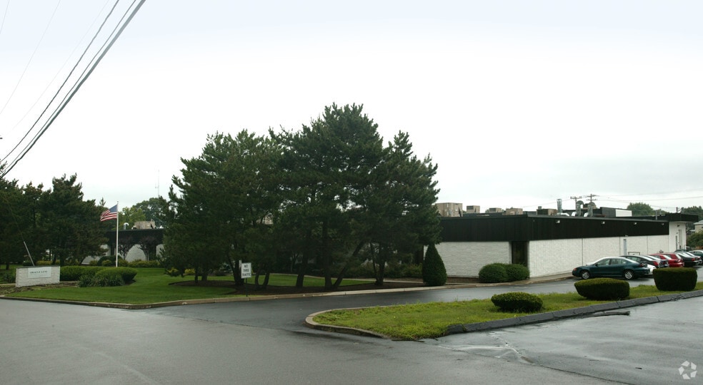 30 Jefferson Park Rd, Warwick, RI for lease - Building Photo - Image 2 of 5