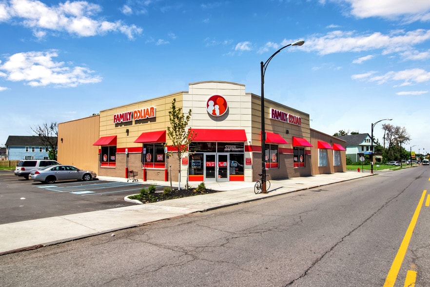 1756-1760 Genesee St, Buffalo, NY for lease - Building Photo - Image 2 of 10