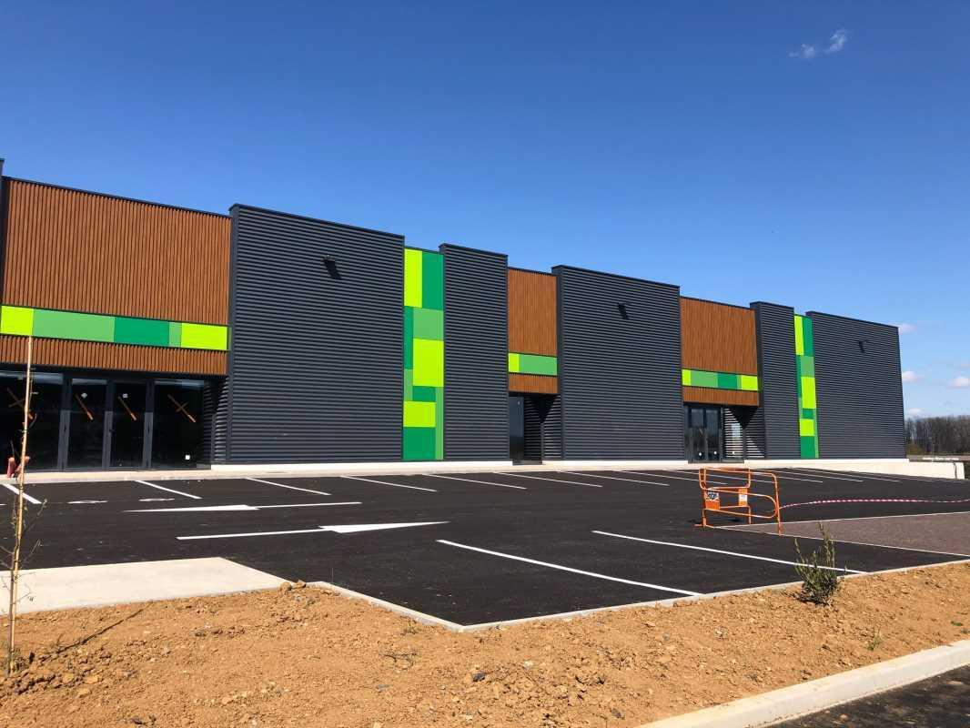 Office in Anse for lease Building Photo- Image 1 of 13