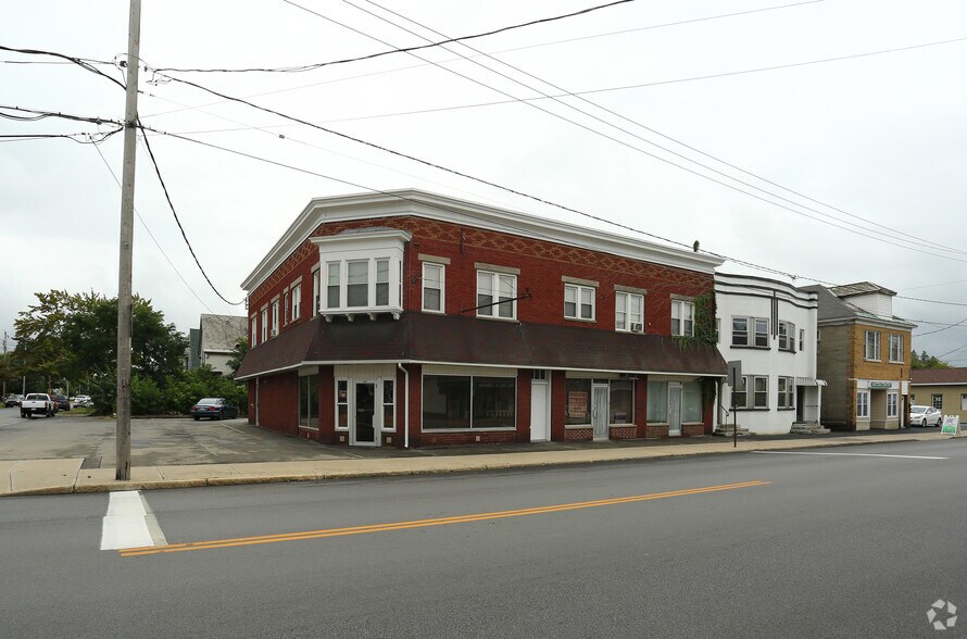 2602 Broadway, Schenectady, NY for sale - Primary Photo - Image 1 of 1
