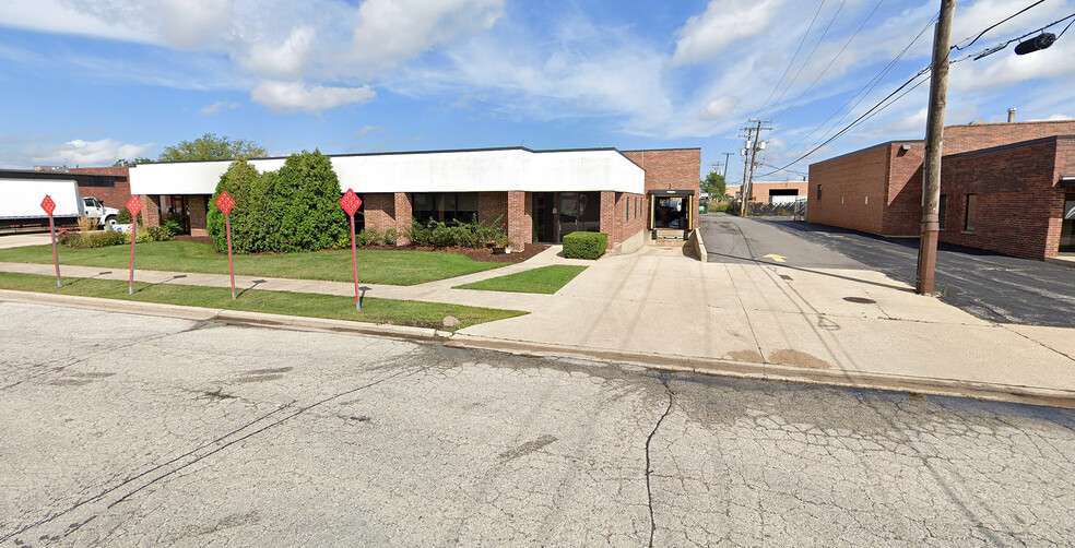 101 Eastern Ave, Bensenville, IL for sale - Primary Photo - Image 1 of 1